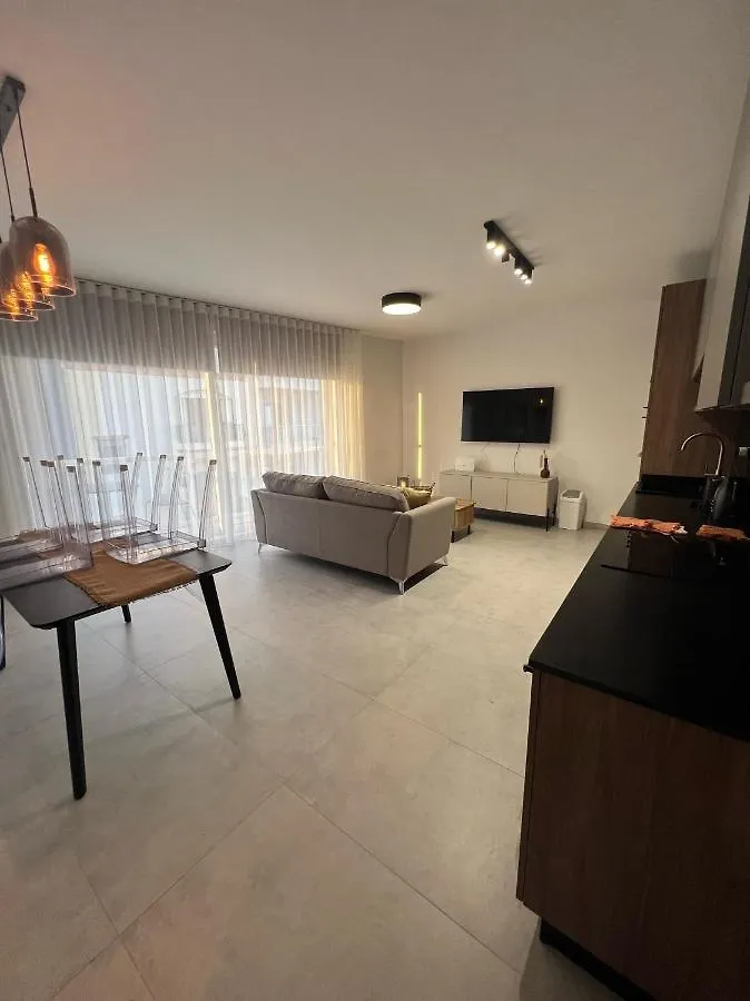 St Julians 2 Bedroom Apartment location